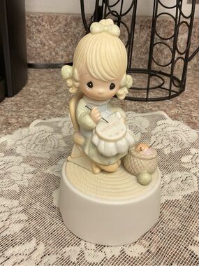 Vintage Enesco 1981 Music Box , You Light Up My Life ,Mother Sew Dear Figurine